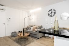 Apartment in Madrid - BNBHolder Luxury Apartment II PLAZA DE...